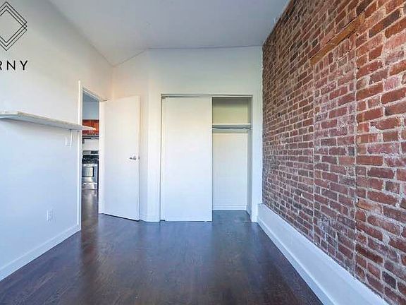 4th image of 188 Tompkins Ave #2F
