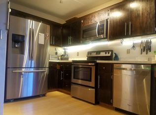 8982 Neill Lake Rd #A, Eden Prairie, MN 55347