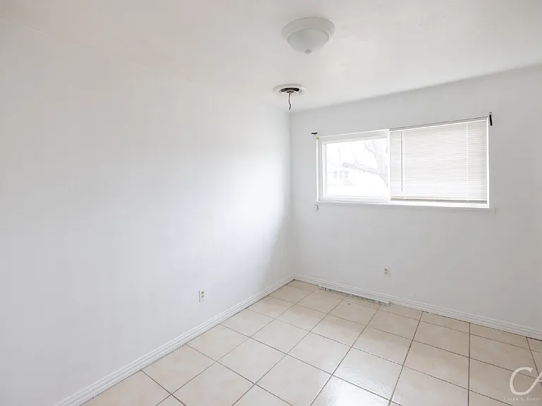 2902 Bennett Dr — Photo 19