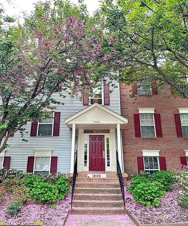1st image of 12103 Green Leaf Ct APT 102