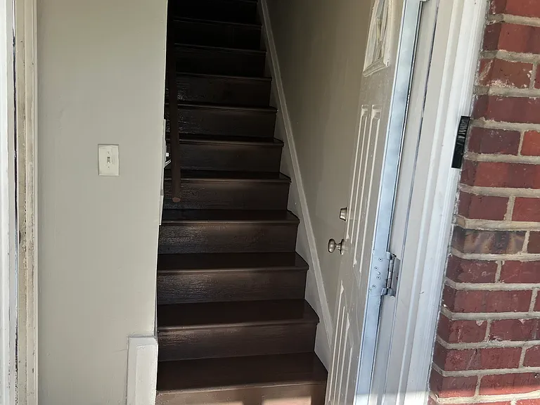 632 Delaware Ave #B — Photo 10
