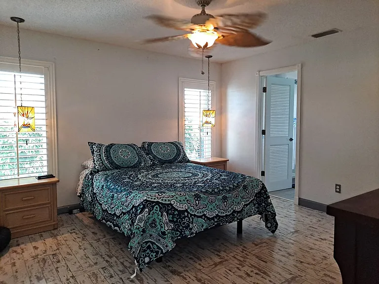 3208 Royal Palm Dr — Photo 15
