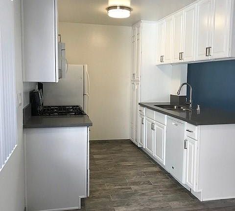 2nd image of 515 S Chevy Chase Dr APT 4