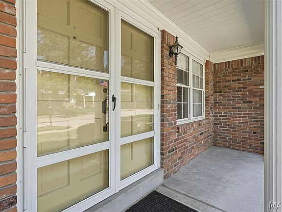 4th image of 4530 Firelight Dr