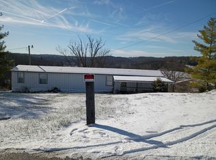 643 Kelly Rd, De Mossville, KY 41033