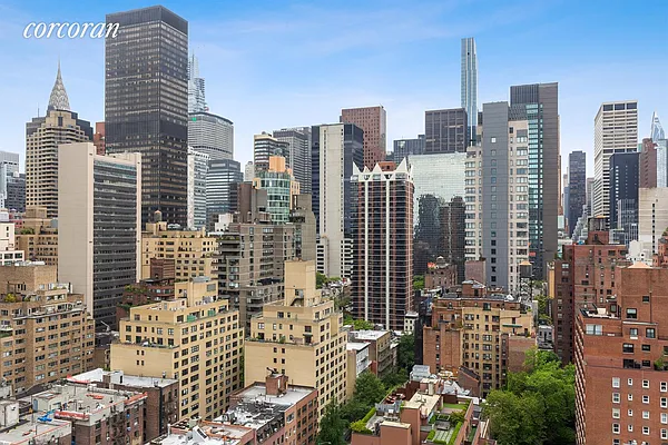 Sold by Corcoran | media 29