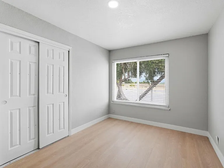 1857 Macduee Way — Photo 17