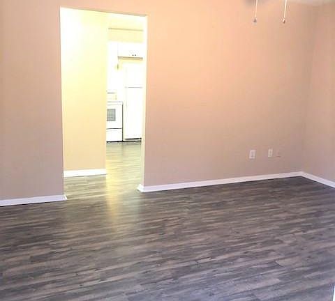 2nd image of 120 Wolfe St #13