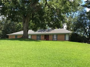 1570 Oak Ridge Rd, Vicksburg, MS 39183