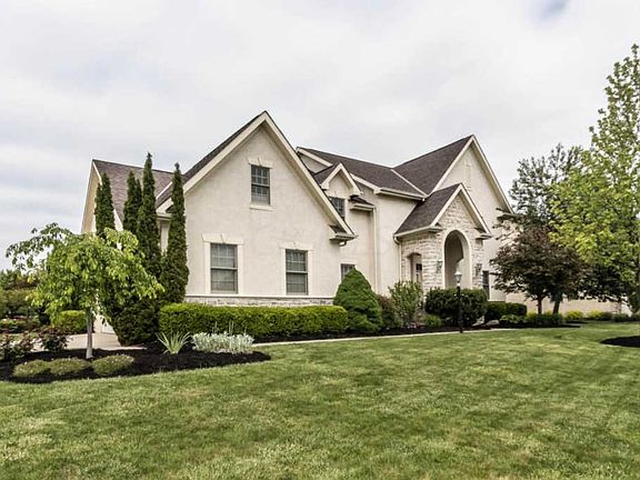2nd image of 6842 Meadow Glen Dr