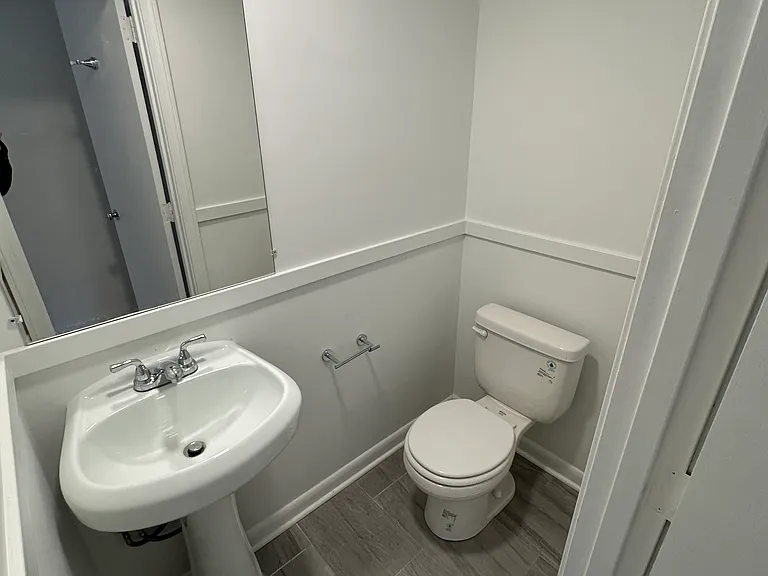 78 Pond St — Photo 12