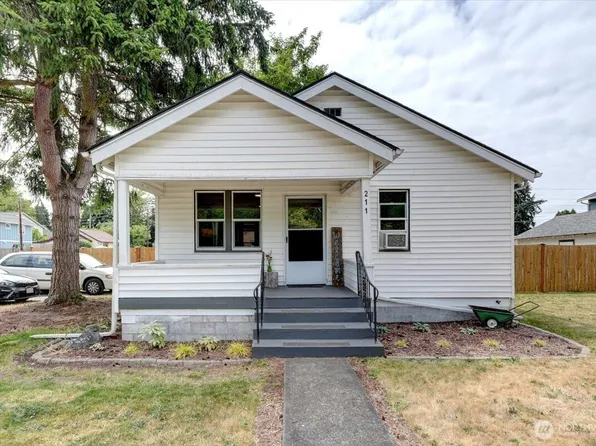 211 Stevens Avenue NE, Yelm, WA 98597