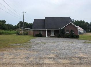 38 County Road 17, Stringer, MS 39481
