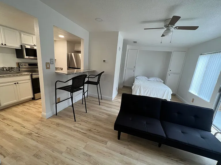 3701 Colonial Dr #36 — Photo 1
