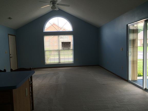 3rd image of 6819 Newrock Dr