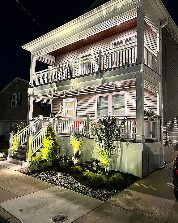 2nd image of 10 N Franklin Ave
