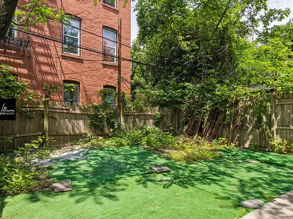 16 Roosevelt Place image 1 of 35