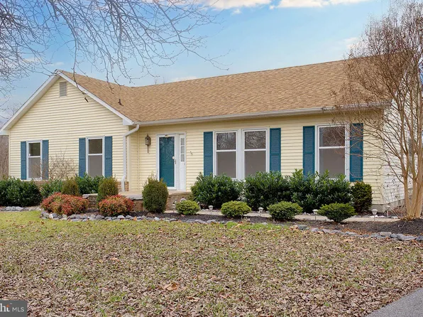 309 Monticello Dr, Charles Town, WV 25414