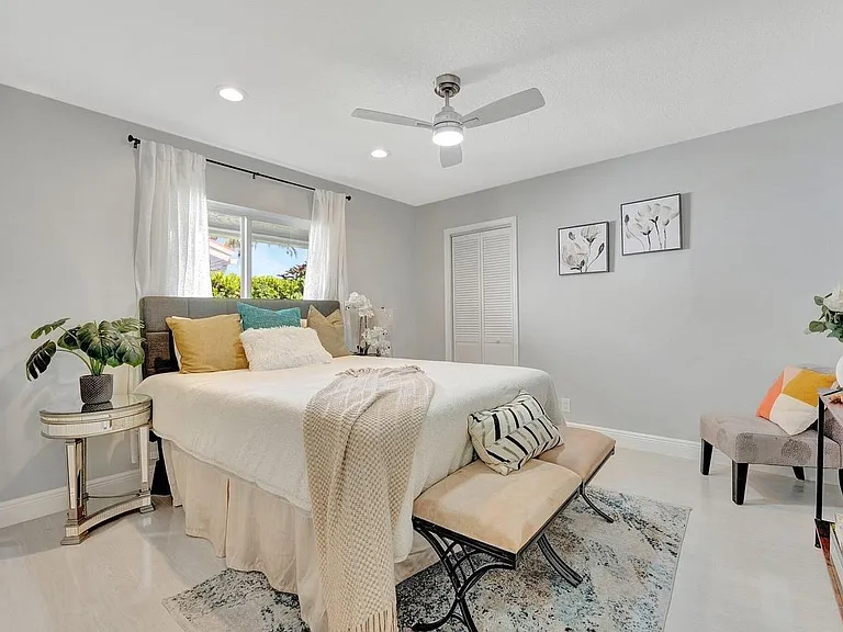 9066 NW 52nd Ct — Photo 20
