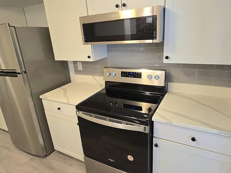 5347 Mosaic Dr — Photo 5