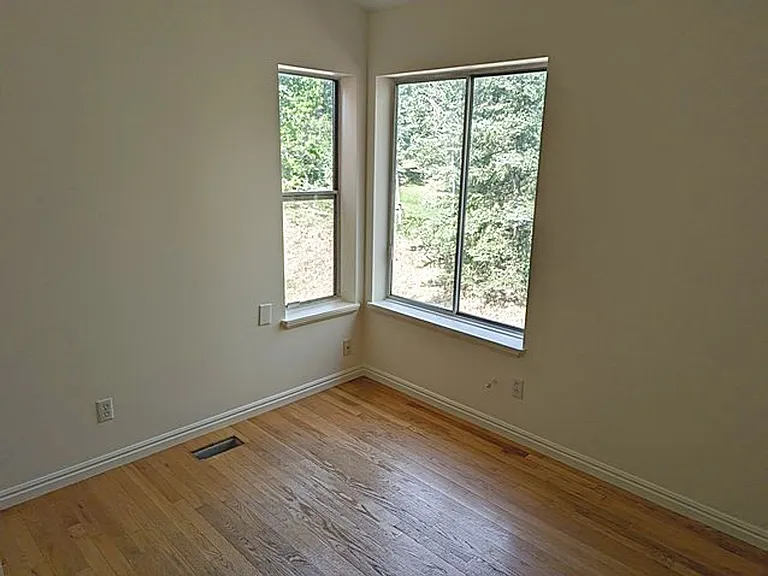 3541 Wagon Wheel Way — Photo 10