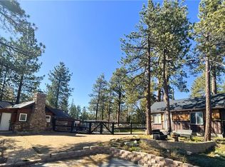 746 Talmadge Rd, Big Bear Lake, CA 92315