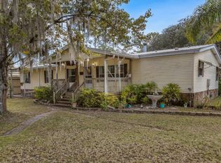 101 Palmland Ave, Satsuma, FL 32189