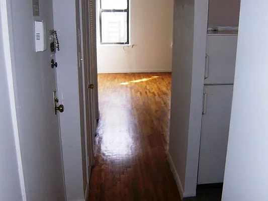 Rented by Sky Management | media 29