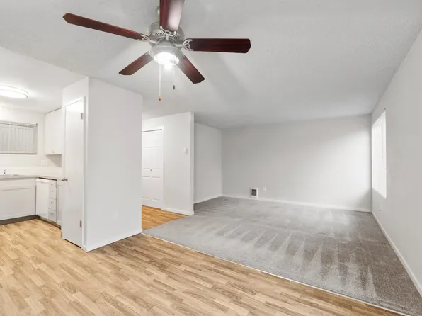 4334 S Puget Sound Ave APT 2, Tacoma, WA 98409