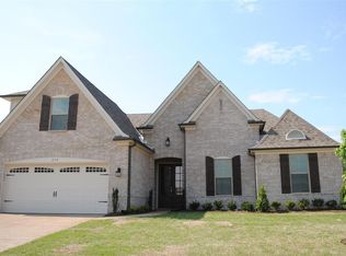 220 Misty Fields Rd, Oakland, TN 38060