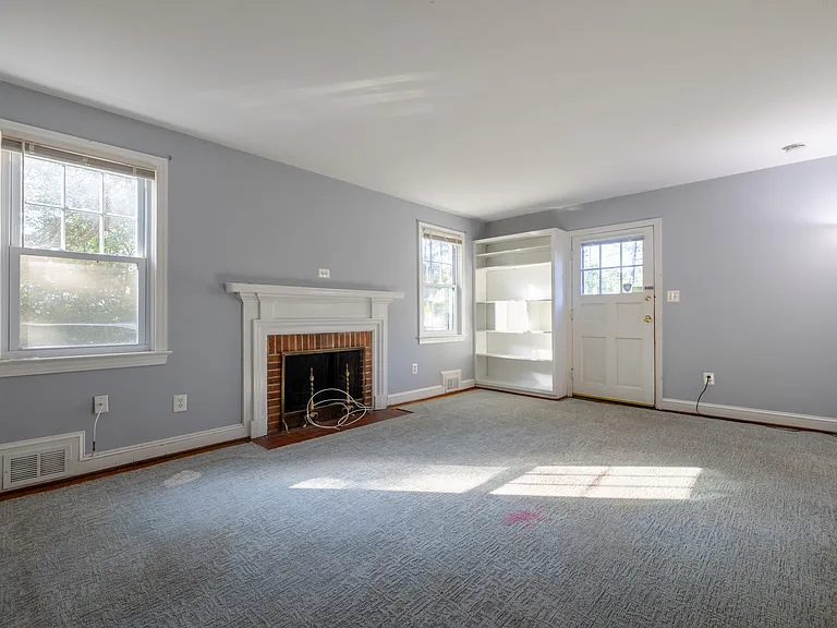 4603 Guilford Pl — Photo 7