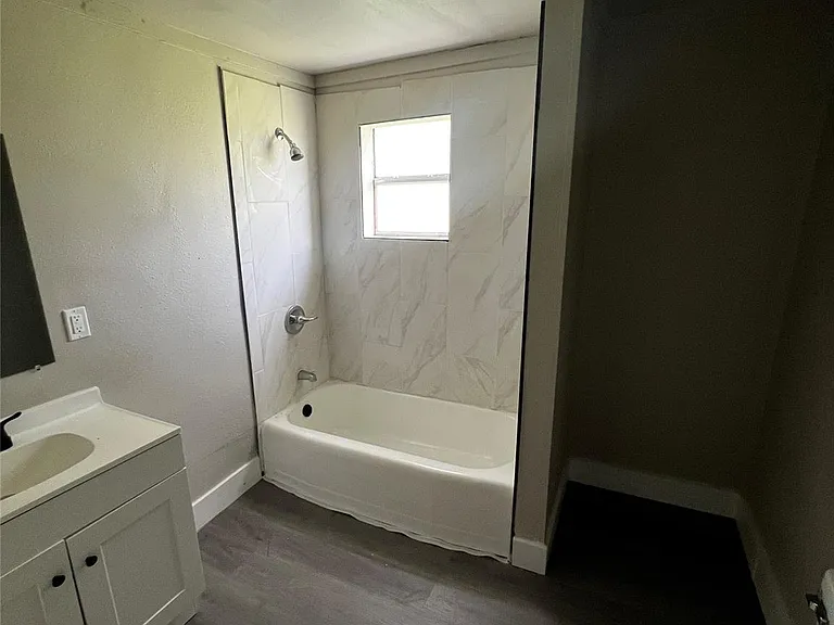 1337 W Procter St — Photo 9