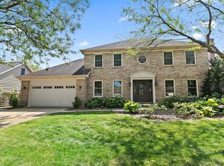 1628 Ambleside Cir, Naperville, IL 60540