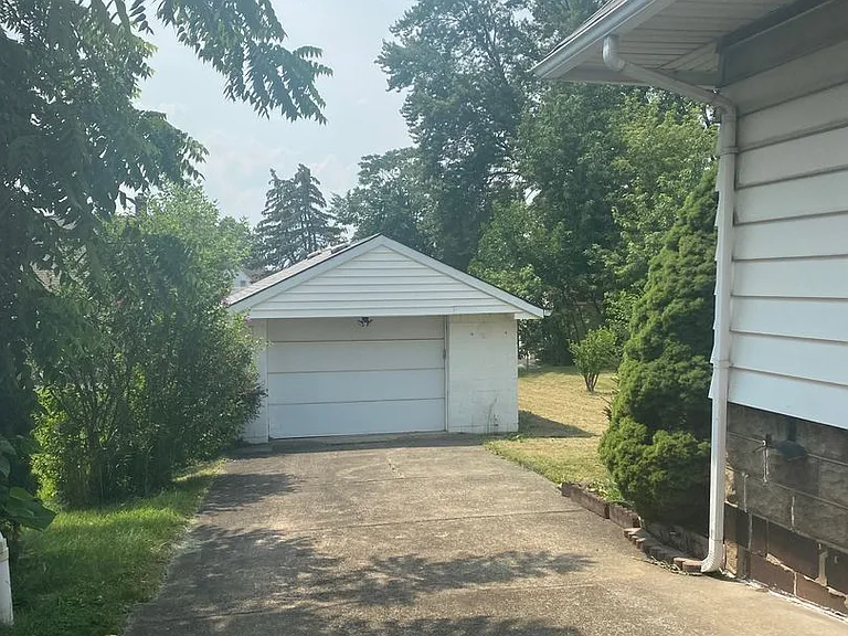 706 N Ward Ave — Photo 11