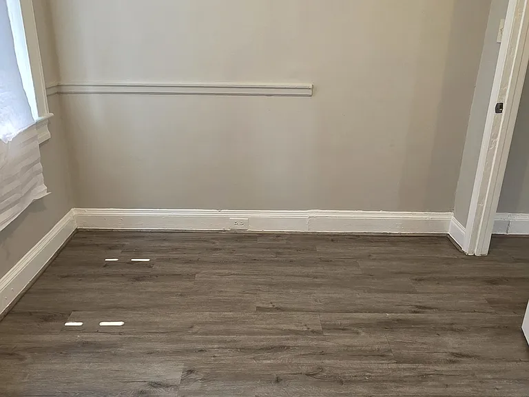 3027 Wylie Ave — Photo 3