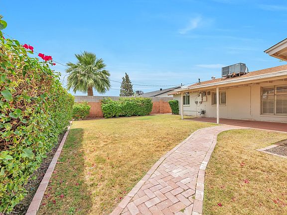 3rd image of 8445 E Dianna Dr