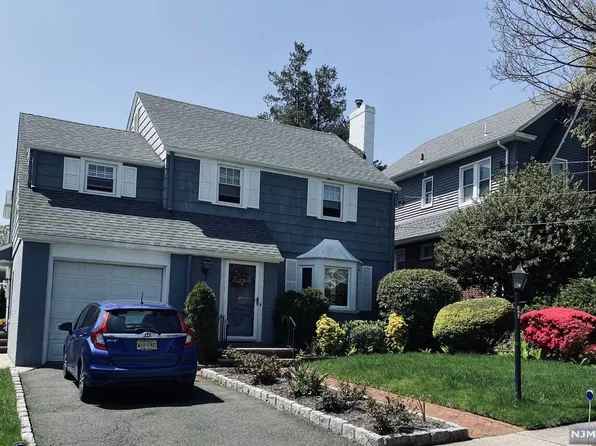 42 Johnson Ave, Teaneck, NJ 07666