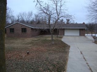 19214 Faywood Ct, Richmond, MN 56368