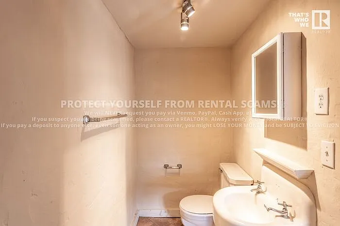 311 N Eureka Aly #A — Photo 7