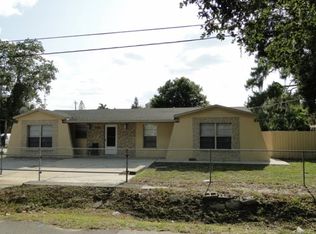 3220 17th St E, Bradenton, FL 34208