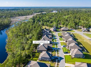 247 Maddox St, Point Washington, FL 32459