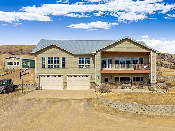 2nd image of 393 Evans Riceville Rd