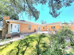 54 Coal Basin Rd, Gallup, NM 87301