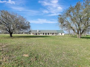 599 County Road 295, Garrison, TX 75946