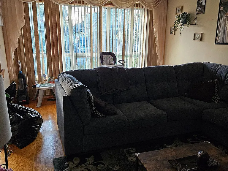 197 Craigroyston Rd #MAIN — Photo 4
