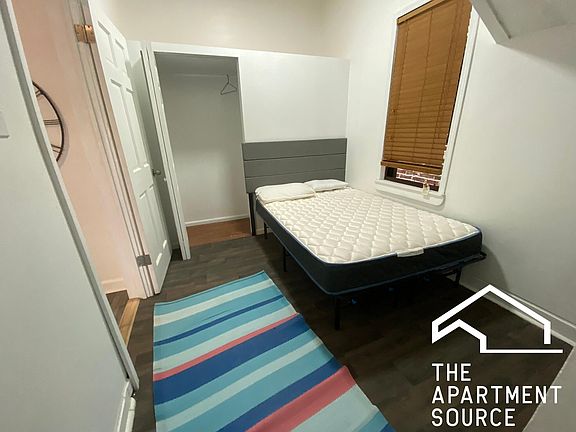 5th image of 1643 N Fairfield Ave #1F