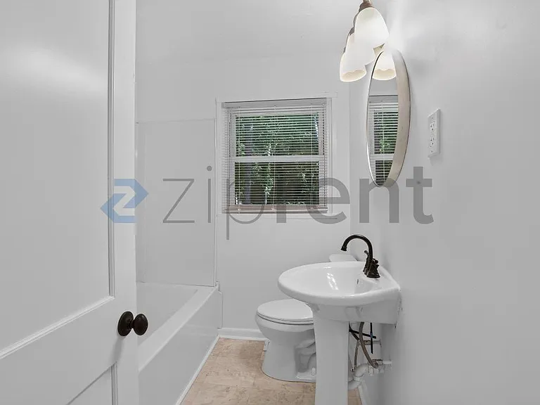 2915 Cascade Rd SW — Photo 15