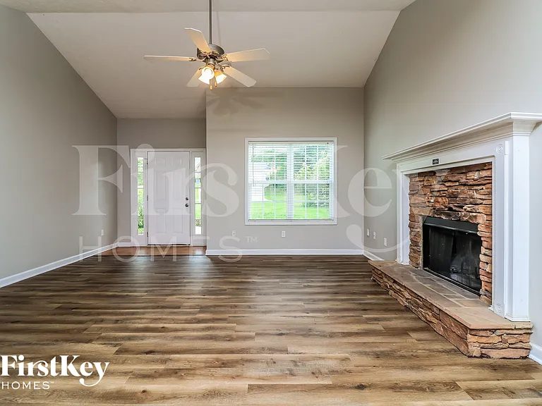 85 Meadow Spring Ct — Photo 6
