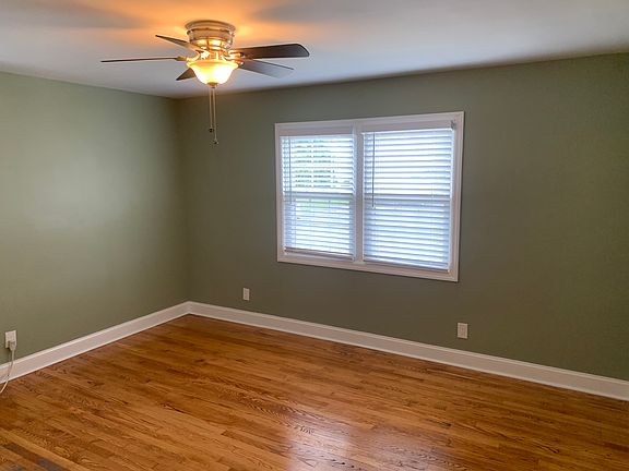 5th image of 62 W Inman Ave
