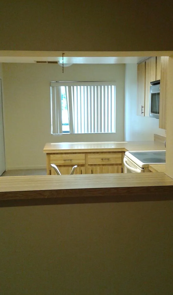 3 bed, 1300 sqft, $1,850 — Photo 4